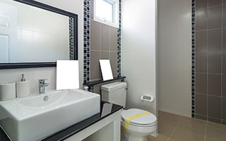 Golden Home Builders, Inc. Bathroom Gallery Item